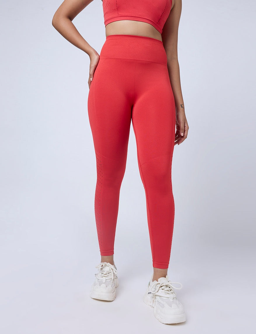Feier AirScuplt Elevate Leggings in Flame